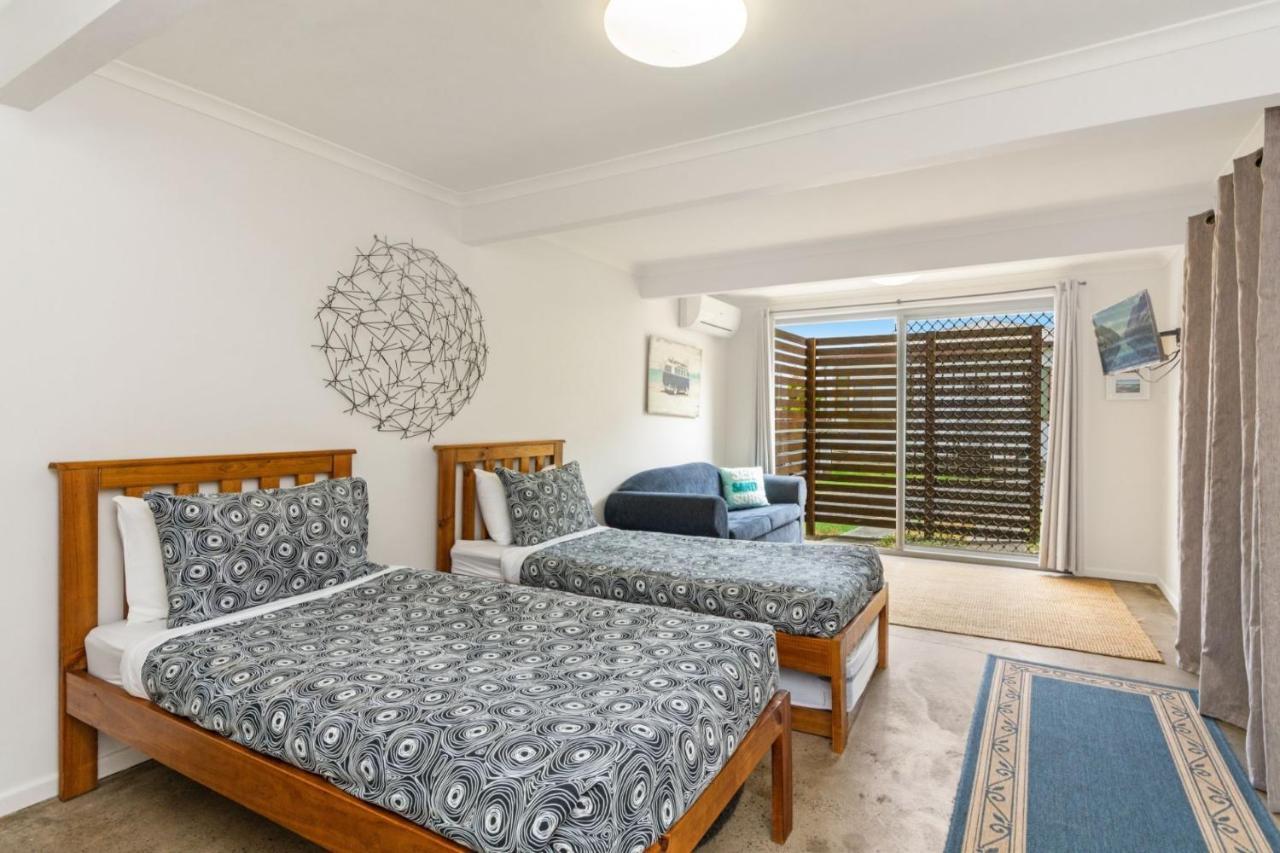 Convent Cottage - Pet Friendly Home In The Centre Of Town Yamba Exterior foto